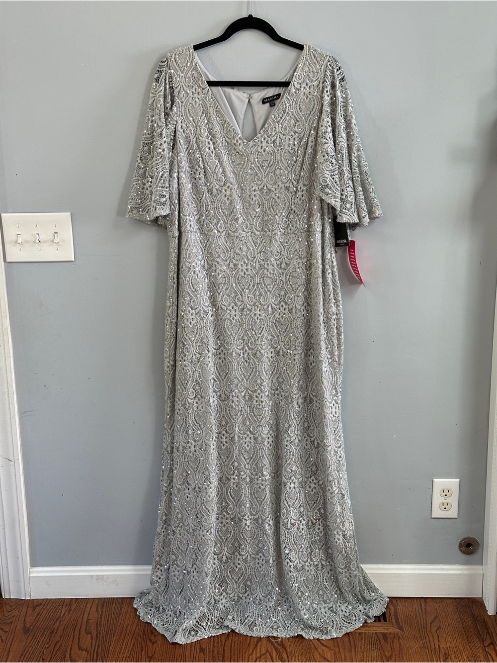 NWT Marina 18W Silver Sequin Lace Cape Sleeve Formal Gown